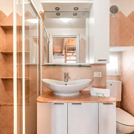 Mansarda Autentica A Castello, Zona Biennale Apartamento *